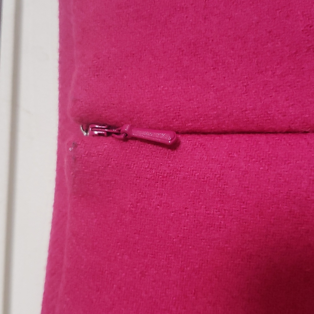 Talbots Fuchsia Berry Pink Wool Pencil Skirt | Size 6 - Picture 7 of 13